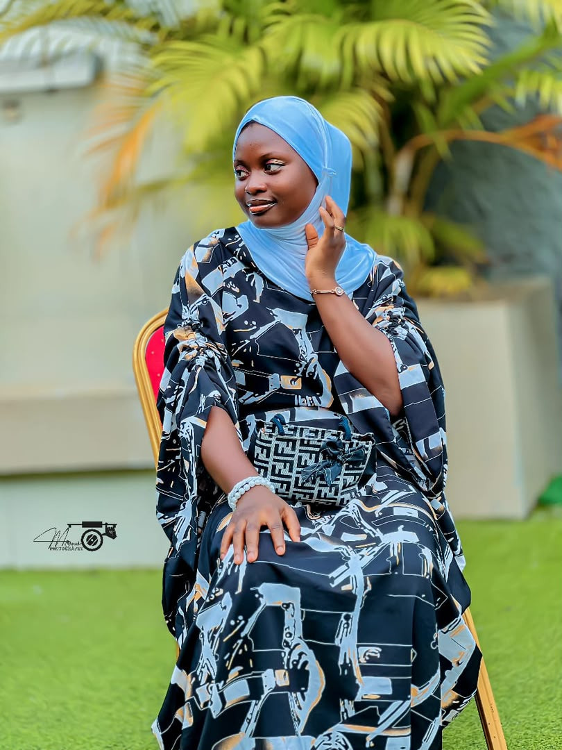 Esther Oruma Profile Picture